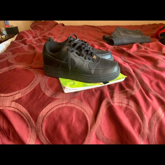air force ones size 9